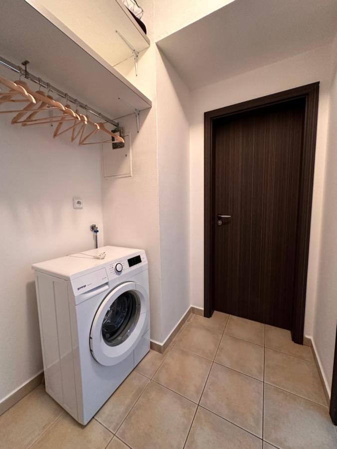Apartman Ab Kryte Parkovani Zdarma Ceske Budejovice Exterior foto